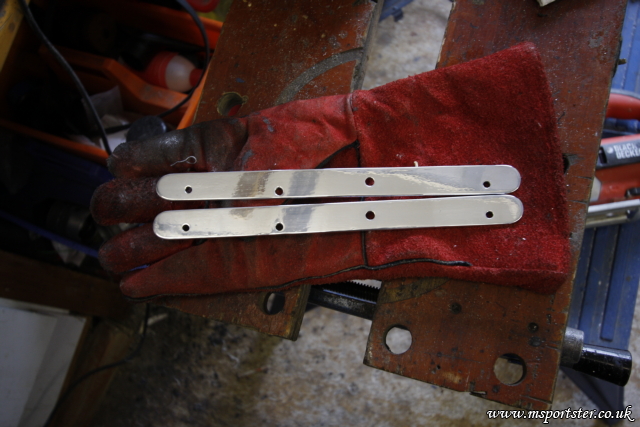 Side screen brackets polished